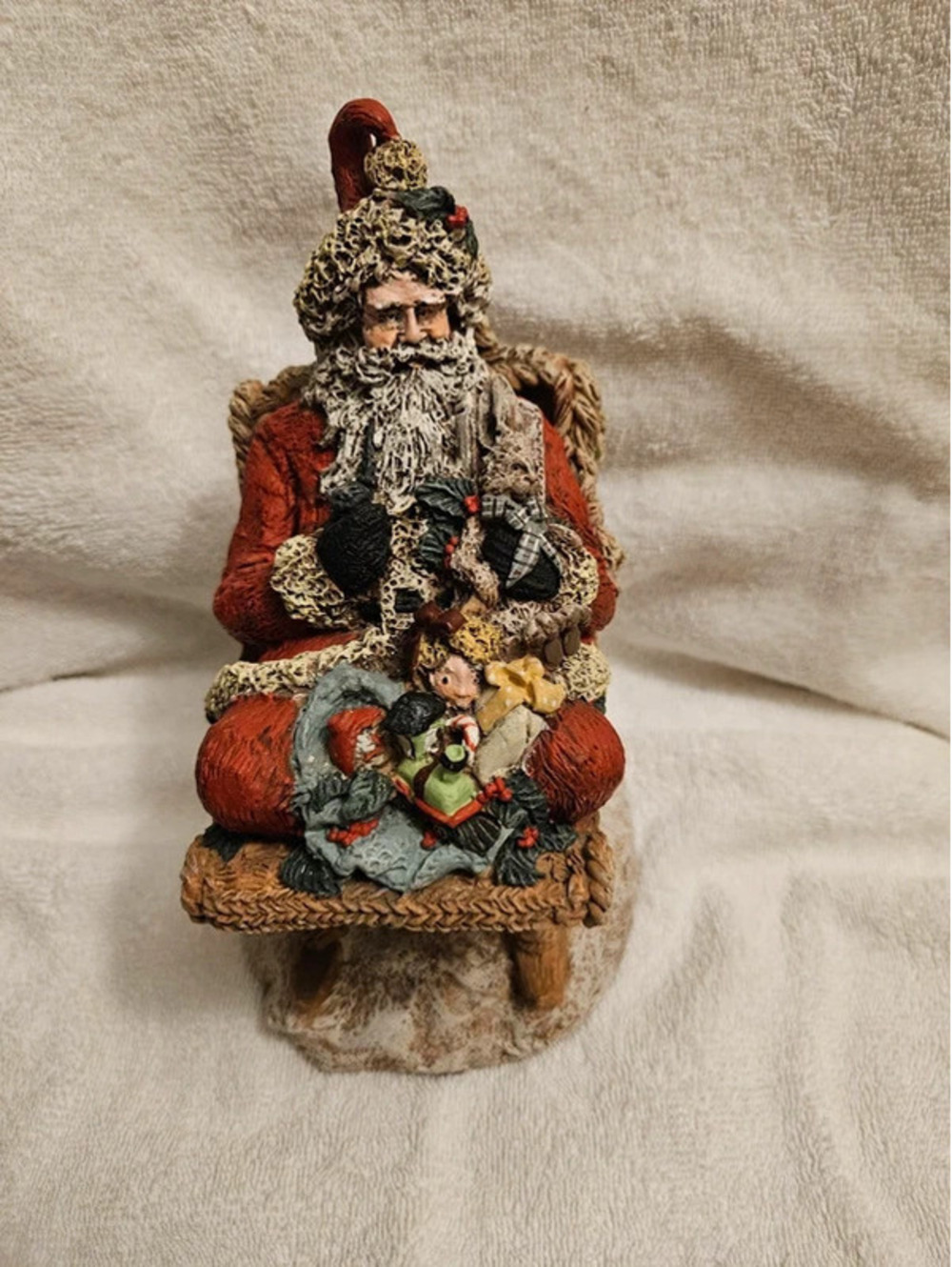 VTG 1997 Cindy Smith Waiting on Rudolph Santa Christmas Memories Figurine 7.5"